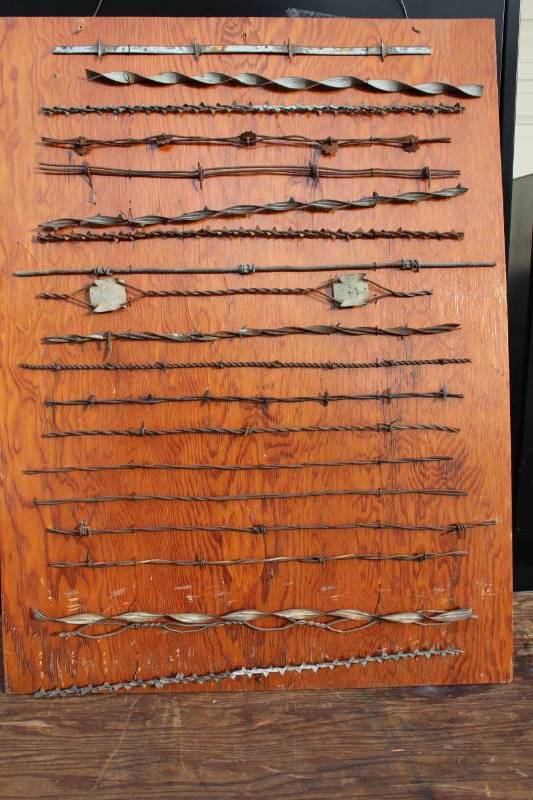 lot 1928 image: Decorative Barbed Wire Display - Nice For a Man Cave