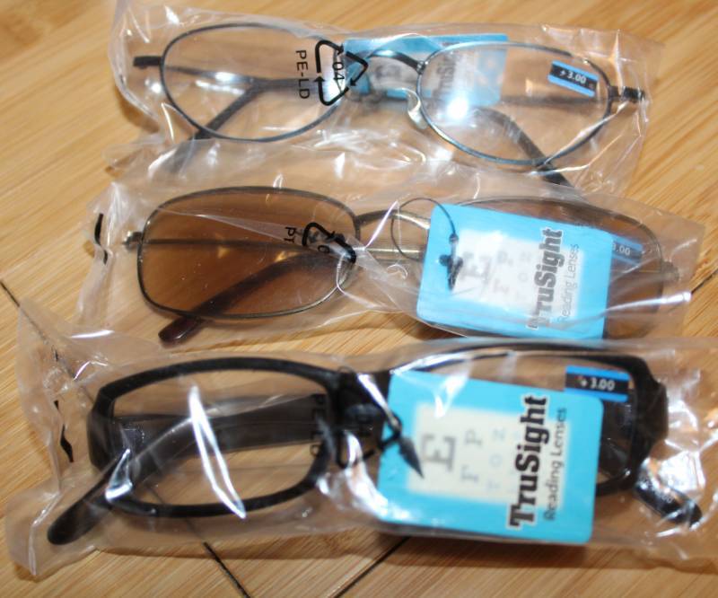 lot 1938 image: Three Pairs of 3.00 Reading Glasses - Still in Package