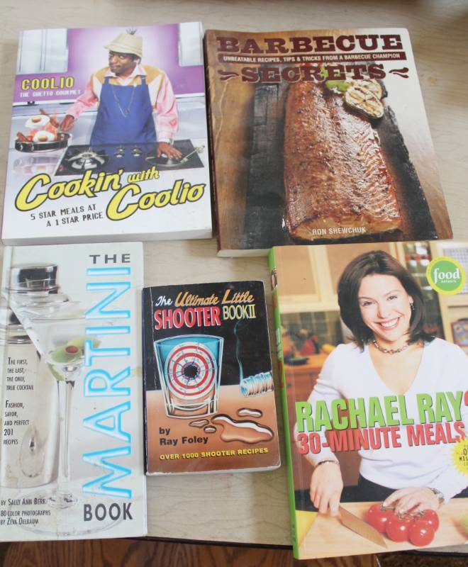 lot 1979 image: 5 RecipeColor Books