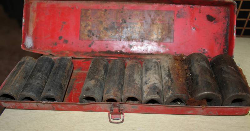 lot 1984 image: Socket Set--- Deep Well Impact