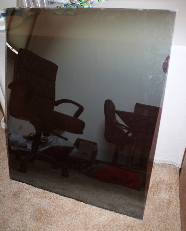 lot 1986 image: Sim Screen Glass----31-12x 37-12 - Commonly known as 2-Way Mirror