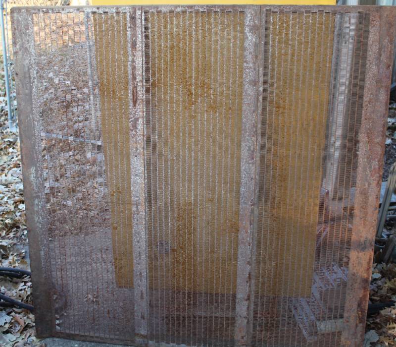 lot 2150 image: SeedMill Sieve 54 x 54