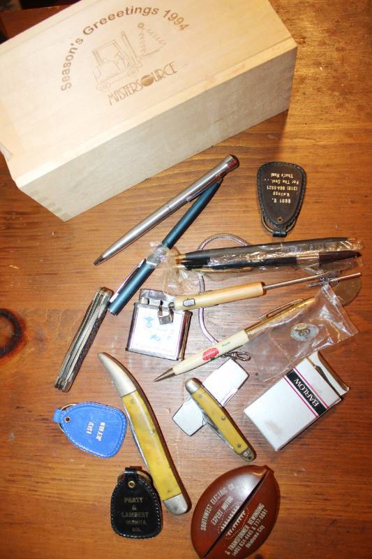 lot 2153 image: Box Of Misc