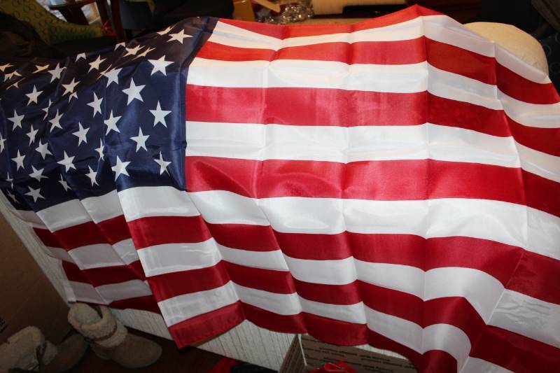 lot 2156 image: U.S. Flag 5 Foot