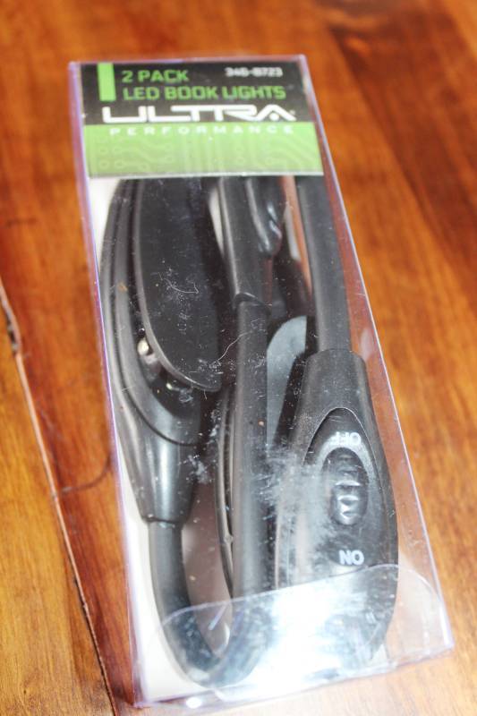 lot 1108 image: Two Pack LED Book Lights