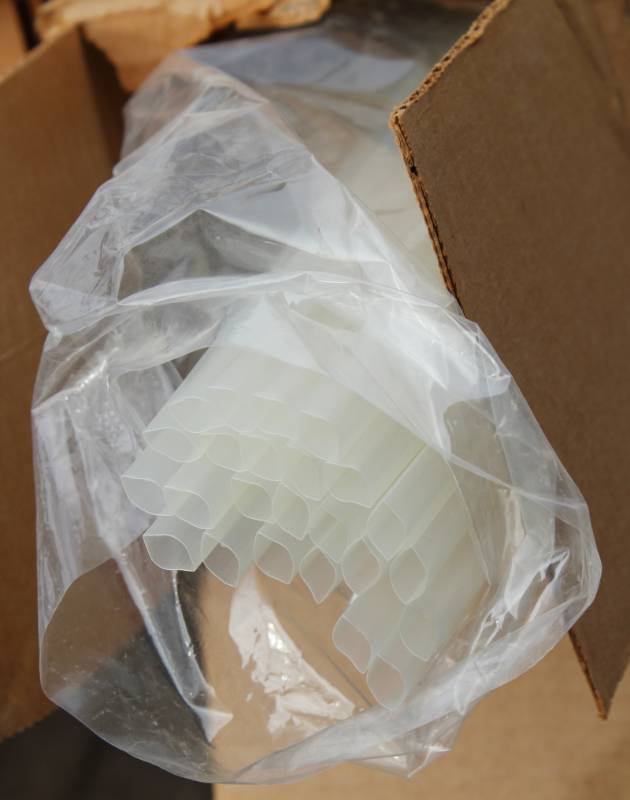 lot 1334 image: 38 x 48 Heat Shrink Tubing, 500ft Per Box  2,000ft Total