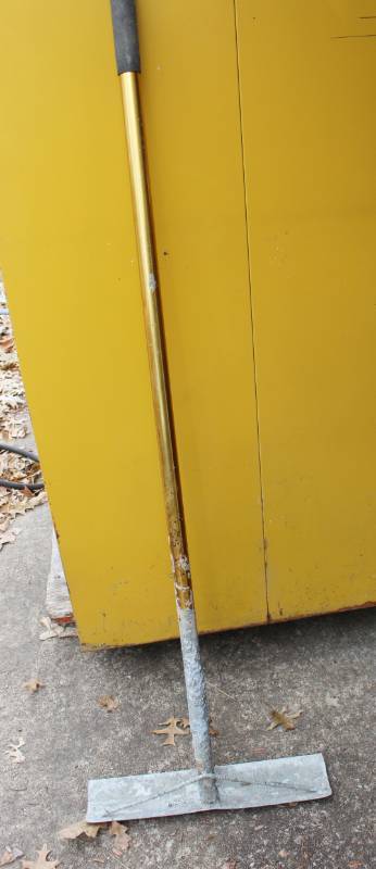 lot 1336 image: Concrete Come-A-Long  Concrete Rake
