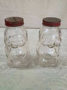 lot 2 image: Piggy Banks Antique