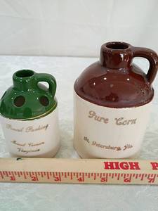 lot 3 image: Pure Corn Moonshine Jugs from Mount Vernon & St Petersburg