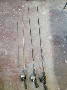 lot 11 image: 3 fishing poles Classic Zebco and Johnson Fishing Rod Collection 1 partial rod