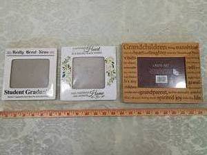 lot 32 image: 3 picture frames Graduate Mothers Heart Floral Picture Frame Set grandma frame