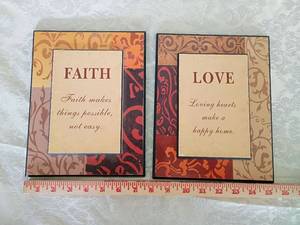 lot 53 image: Faith and Love Inspirational Wall Plaques Set