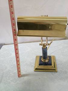 lot 86 image: Brass Piano Desk Lamp with Marble Column