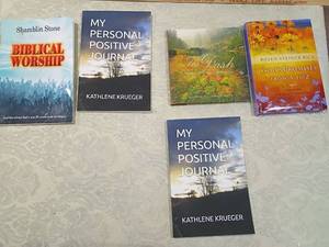 lot 110 image: Religious Book Collection - 5 Inspirational Books