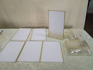 lot 128 image: Glass and Brass Picture Frame Set (6)
