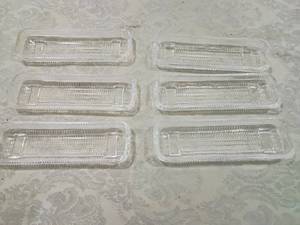 lot 148 image: Clear Glass Corn on the Cob Holders - Set of 6