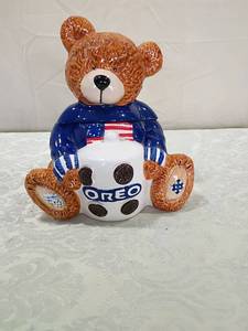lot 163 image: Oreo Cookie Jar with Patriotic Teddy Bear