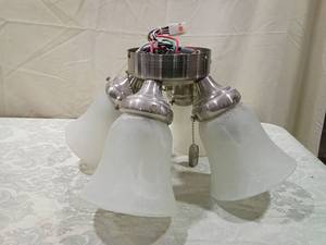 lot 171 image: 5-Light Frosted Glass Chandelier
