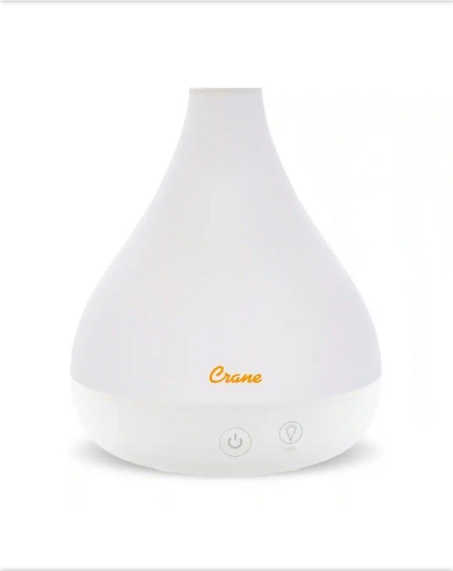 lot 4421082 image: Crane0.35 Gal. 2-in-1 Ultrasonic Cool Mist Humidifer & Aroma Diffuser for Small Rooms up to 200 sq. ft. - Retail $40