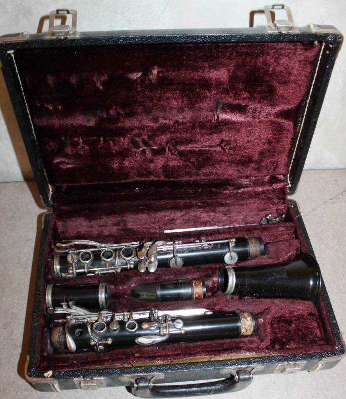 lot 1586 image: Clarinet