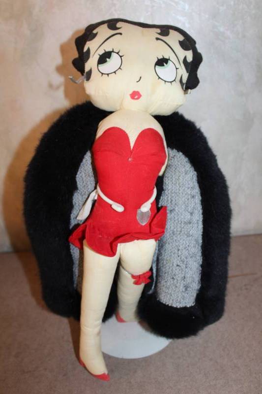 lot 4766 image: Betty Boop Figurine - Boop-Boop-Be-Doop