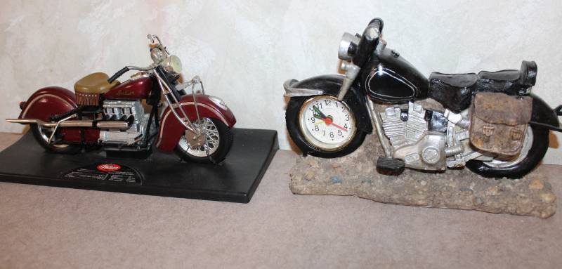 lot 7659 image: Lot of Motorcycle Collectibles