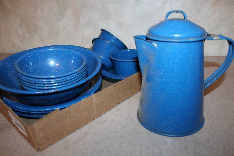 lot 1603 image: Twenty Piece Enameled Steel Ware - Great for Camping