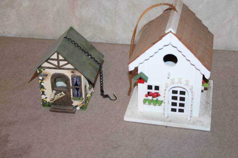 lot 7960 image: Lot of 2 Decorative Bird Houses