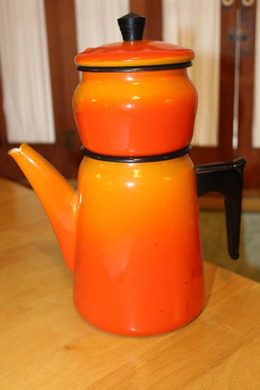lot 7967 image: Porcelain on Steel Coffee Pot - Cool Design