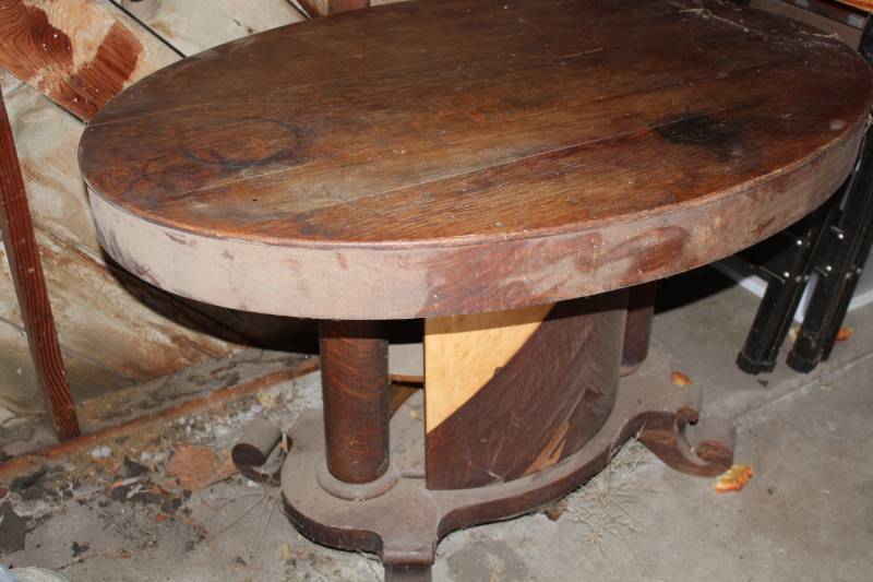 lot 1762 image: Project Table Approx 32 x 48