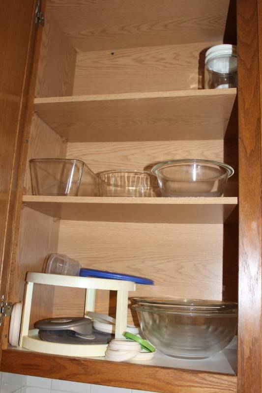 lot 1769 image: All Pictured Items in Kitchen Cabinets