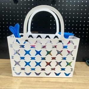 lot 3202 image: Bath and Sand Toys In Basket  - Retail $25