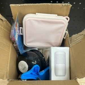 lot 3262 image: Mystery Box - Retail $42