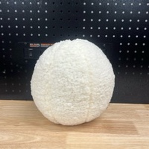 lot 3296 image: Round Decorative Pillow - Retail $5