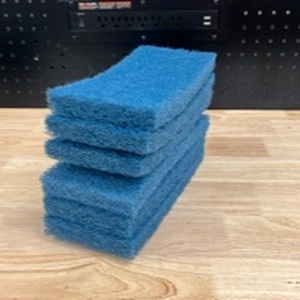 lot 3321 image: 6- Medium Coarse Scrubbing Pads - Retail $0