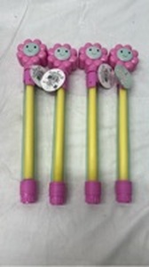 lot 7279 image: 4 Pink Flower Water Blasters