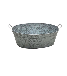 lot 4651023 image: Benjara 1.7 Gal. Large Silver Oval Shape Embossed Design Galvanized Steel Tub with Side Handles - Retail $52