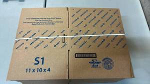 lot 2001 image: ShippingMoving Boxes. 11x10x4. Qty 25.