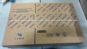 lot 2012 image: ShippingMoving Boxes. 21x13x8. Qty 25.