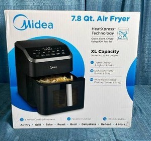 lot 5011 image: Midea 7.8 Qt Air Fryer XL Digital