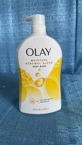 lot 5014 image: Olay Moisture Renewal Body Wash, 33oz