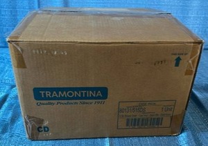 lot 6030 image: Tramontina 9.5-inch Cast Iron Bread Oven