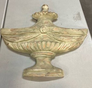 lot 6113 image: French Chic Garden Magnesia Wall decor