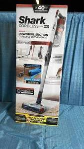 lot 7021 image: Shark Cordless Pet Pro Vacuum