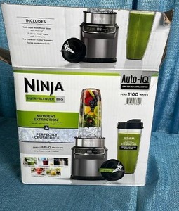 lot 7023 image: Ninja Nutri Pro Compact Personal Blender