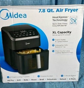 lot 7033 image: Midea 7.8 Qt Digital Air Fryer XL