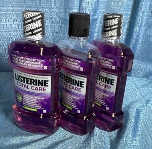 lot 7036 image: Listerine Total Care Purple Mouthwash Bundle