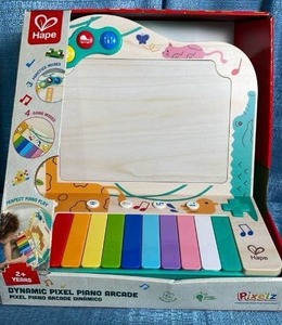 lot 7038 image: Hape Dynamic Pixel Piano Arcade