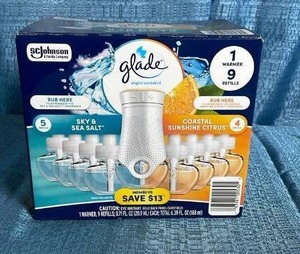 lot 7050 image: Glade Plugin Air Freshener Refills - 6 Count