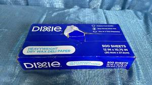 lot 7051 image: Dixie Heavyweight Dry Wax Deli Paper - 500 Sheets